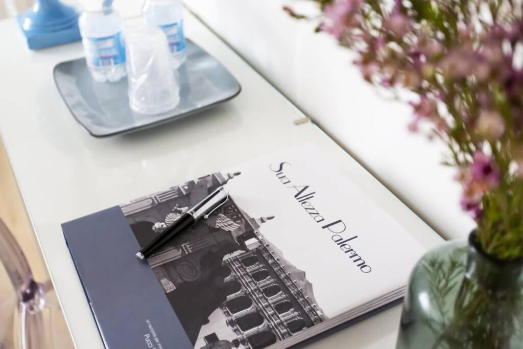 La Home42 Suite Palermo Luaran gambar